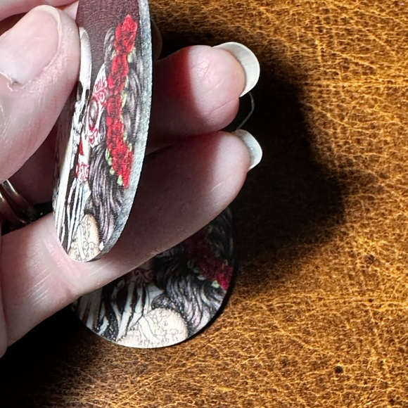 Halloween Earrings Skeleton Tear drop shaped leather pierced earrings - Picture 6 of 11